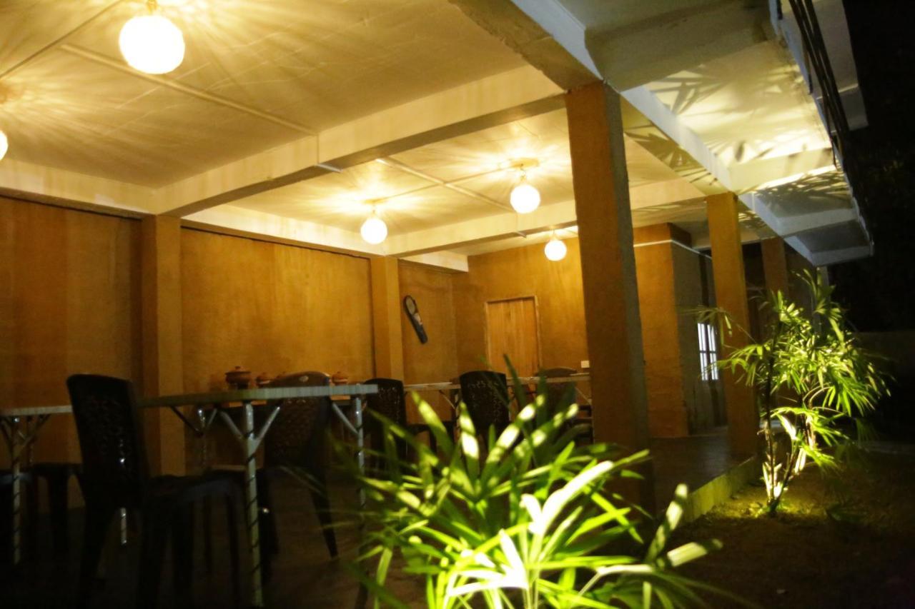 Share Safari Family Bungalow Udawalawe Exterior foto